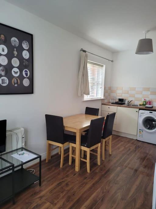 Stylish 4 Bedroom Dublin House Екстериор снимка